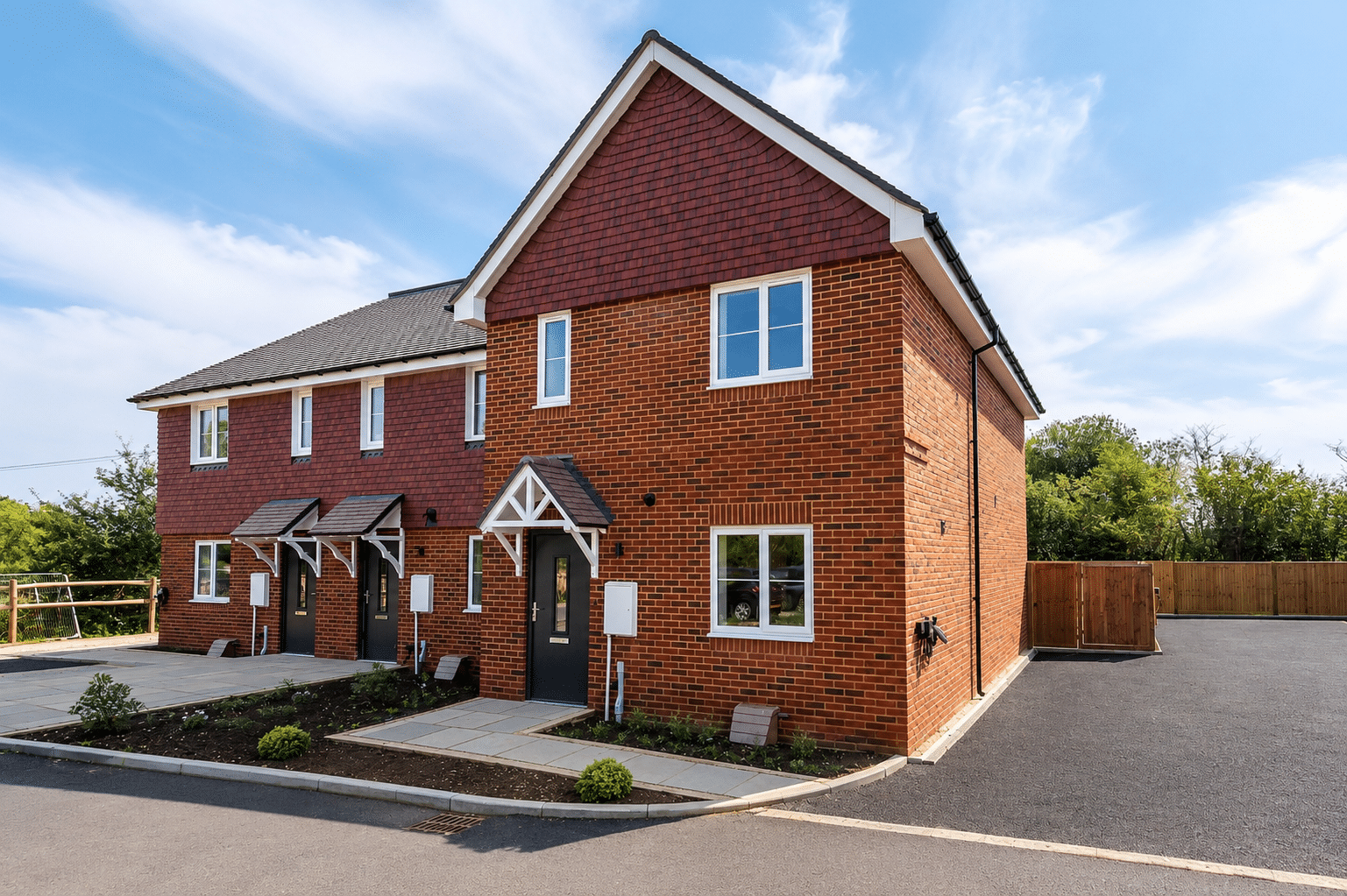 Guildford Road, Runfold, GU10 1PN